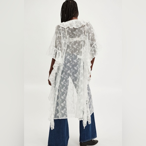 Free People Romantic Sheer Bloom Kaftan in Ivory NWT - Picture 3 of 12